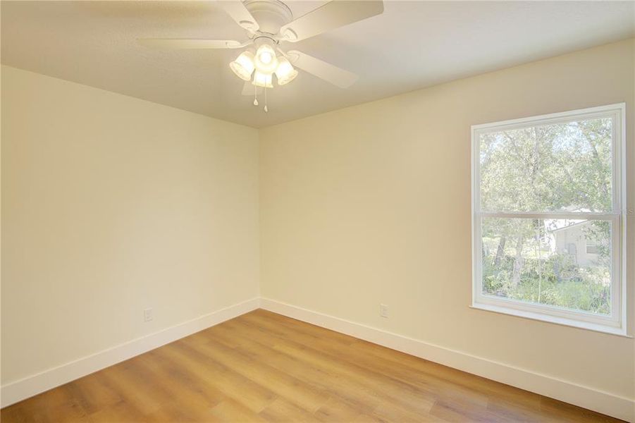 Spacious, unfurnished interior of a new home in , Mount Dora (Image 36).
