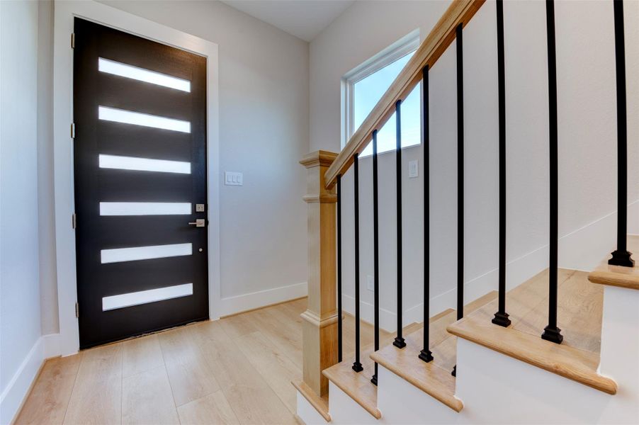 Spacious, unfurnished interior of a new home in , Houston (Image 22).