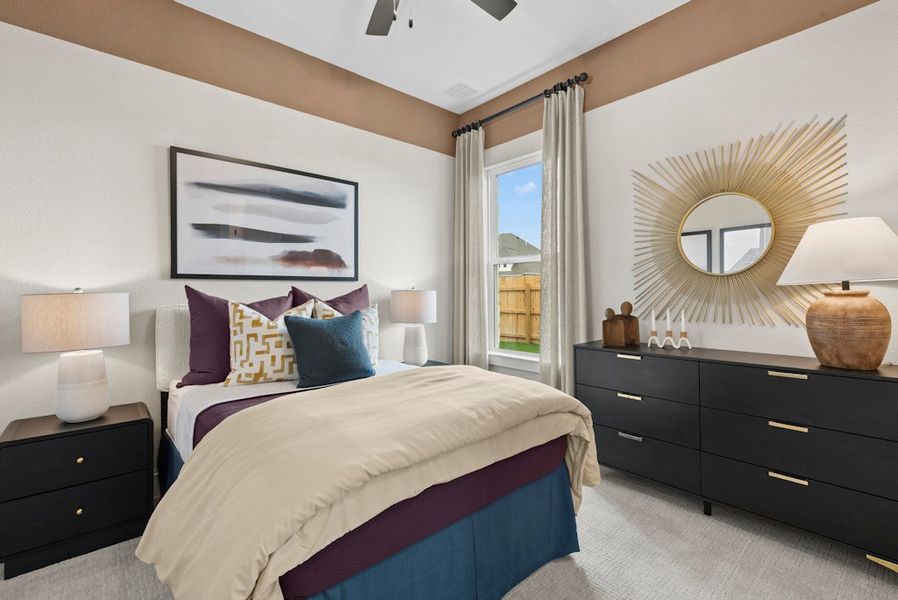 Representative furnished interior of a home built from the Oltorf by Scott Felder Homes in Foxbrook, Cibolo (Image 38).