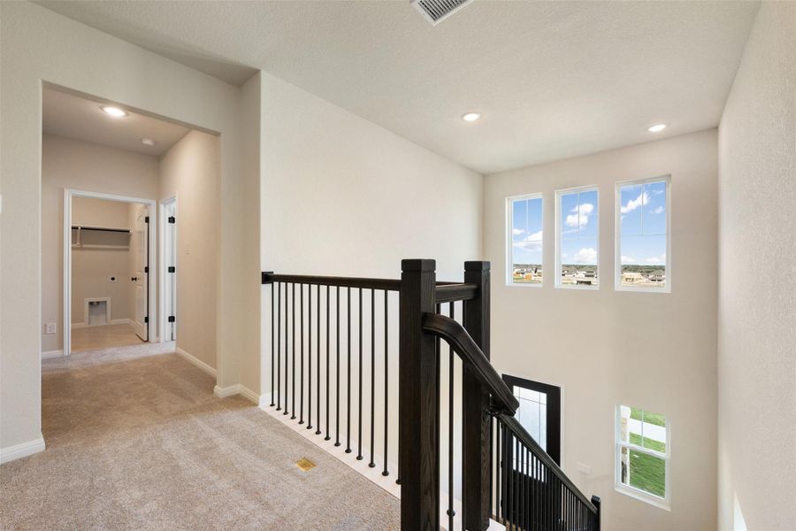 Representative images and renderings are for illustrative purposes. Actual structural options and design finishes of home may vary.