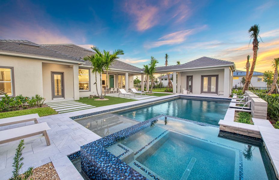 Exterior details of a home in Amara, Lake Worth (Image 9).