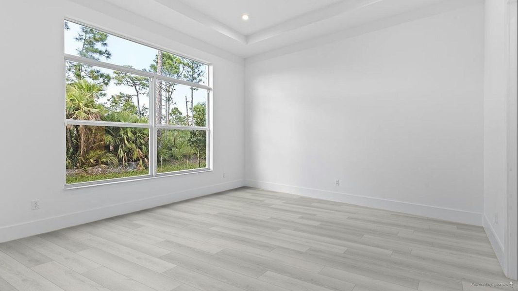 Spacious, unfurnished interior of a new home in Mosaic, Port St. Lucie (Image 10).
