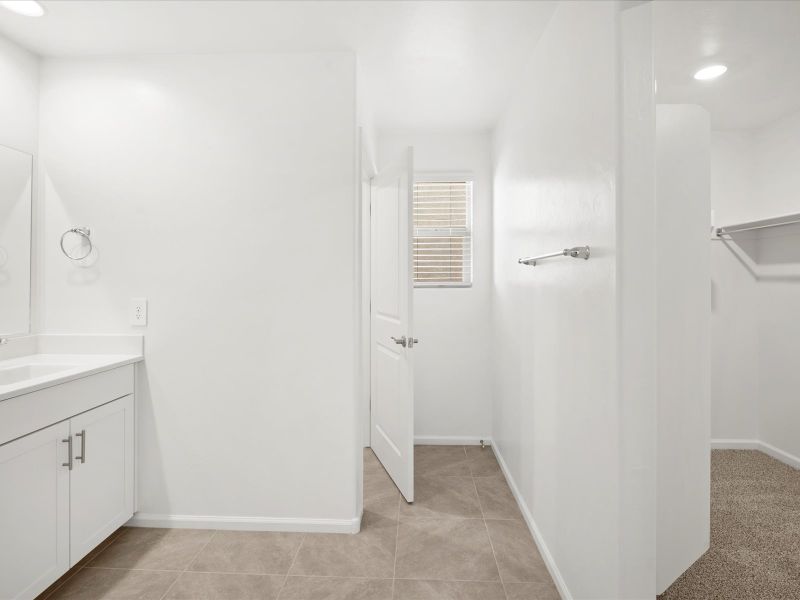 Welcome to the 2585 floorplan.