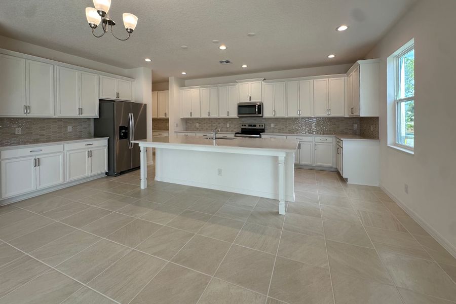 Modern Open-Concept Kitchen in Central Florida Home