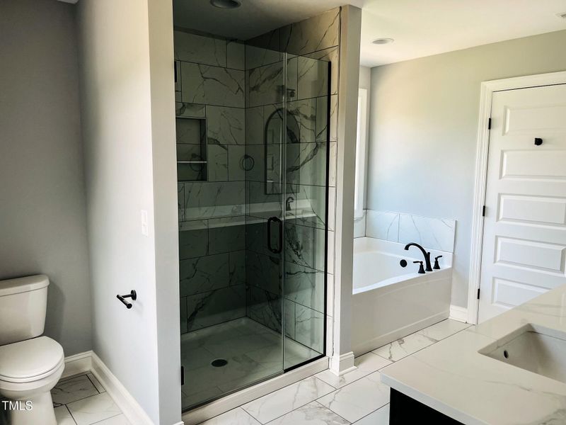 882A4F44-FF86-456E-B015-EF5EA1BB0493