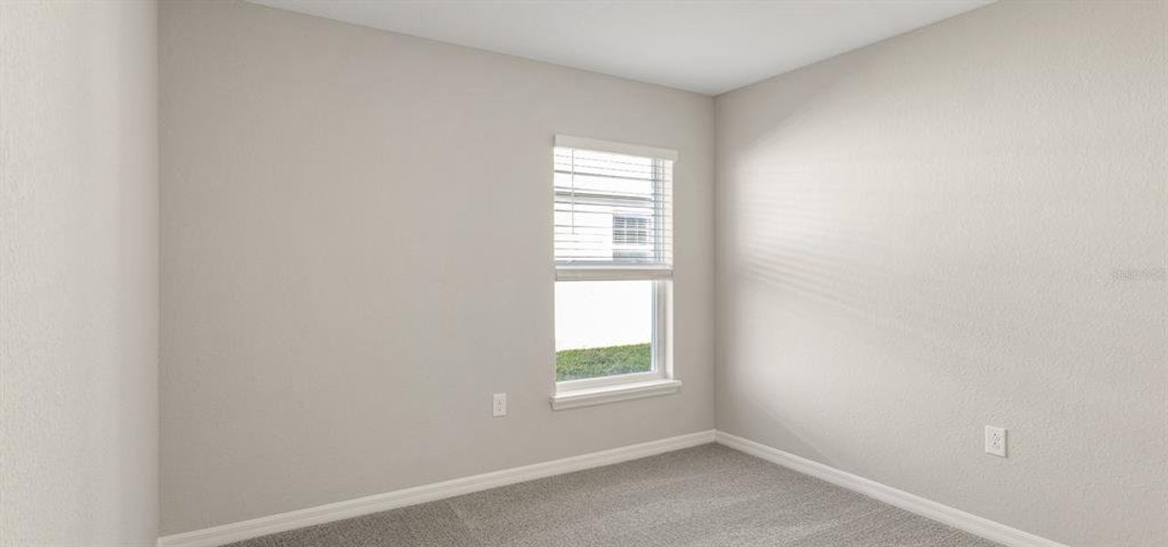 Spacious, unfurnished interior of a new home in Bennah Oaks, Belleview (Image 14).