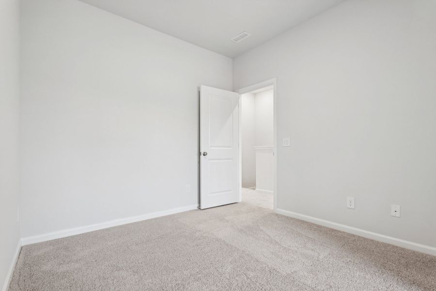 Spacious, unfurnished interior of a new home in Lakeview Village, Charlotte (Image 20). Spacious, unfurnished interior of a new home in Lakeview Village, Charlotte (Image 20).