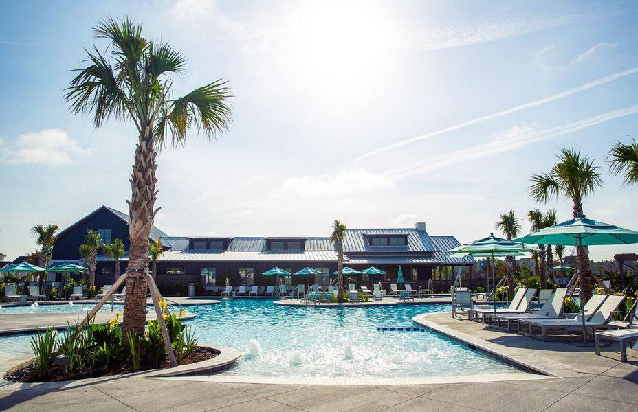 Community amenities in , Summerville (Image 4).