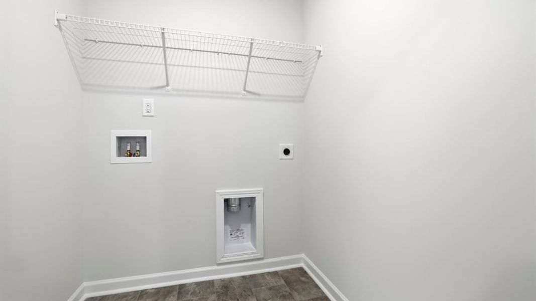 Spacious, unfurnished interior of a new home in Waverly Station, Greenwood (Image 34).