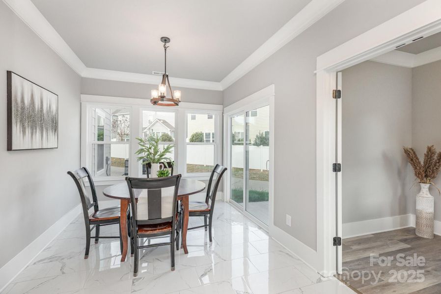 Dining area in kitchen