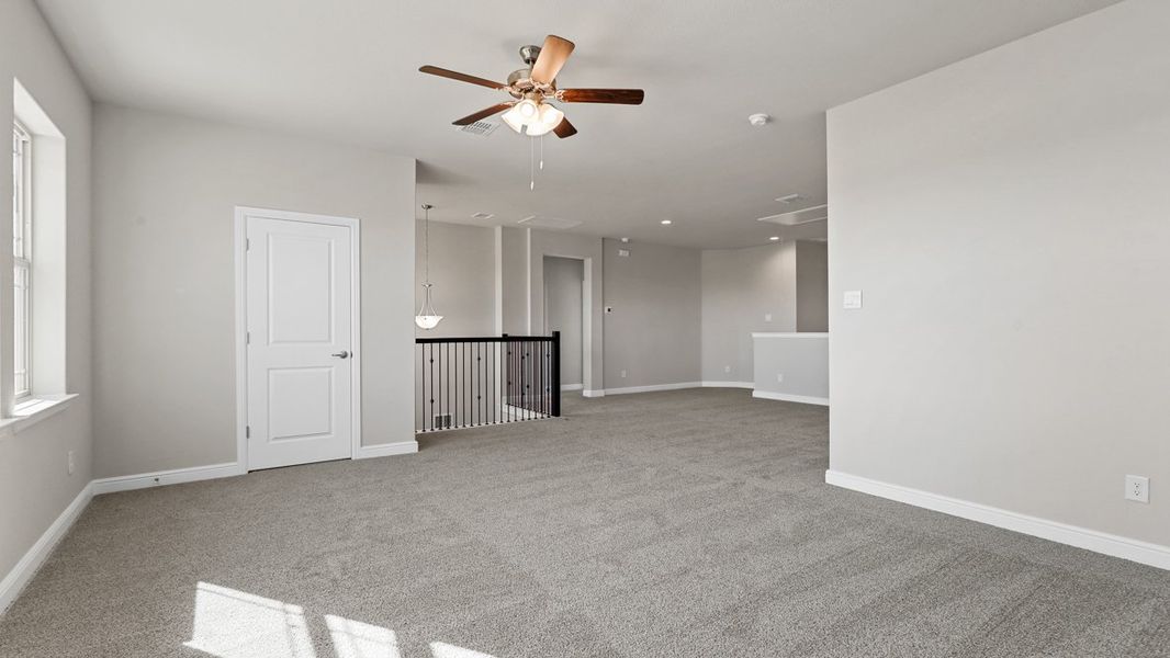 Spacious, unfurnished interior of a new home in Treeline, Justin (Image 31).