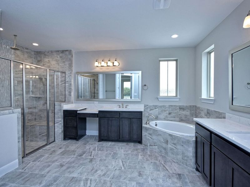 Representative furnished interior of a home built from the San Simeon I by Giddens Homes in Clearwater Ranch, Liberty Hill (Image 300).