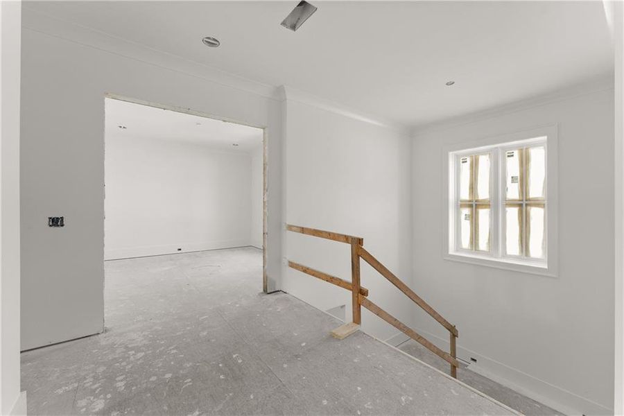 Spacious, unfurnished interior of a new home in , Alpharetta (Image 17).