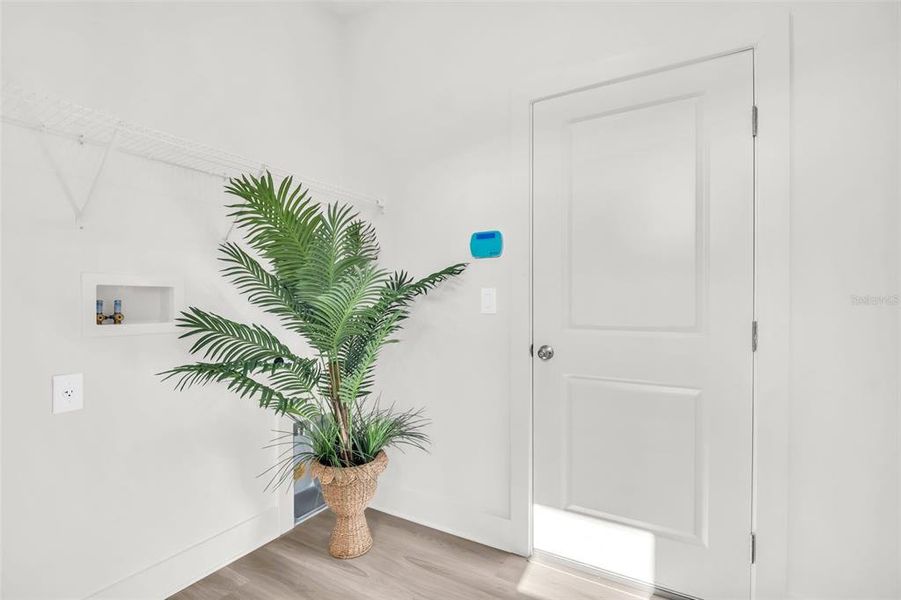 Spacious, unfurnished interior of a new home in , Hudson (Image 41).