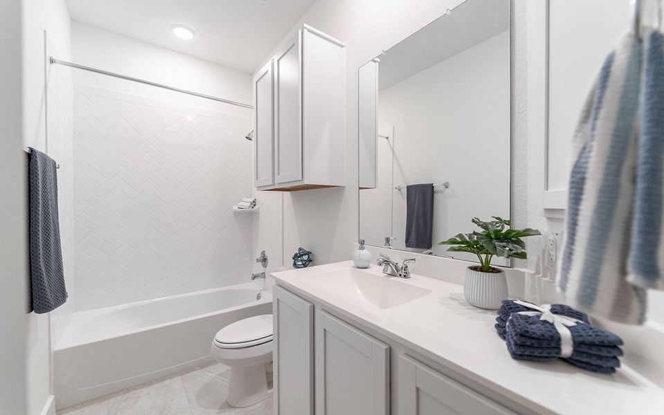 Furnished interior view inside a new home in Massey Oaks, Pearland (Image 7). Furnished interior view inside a new home in Massey Oaks, Pearland (Image 7).