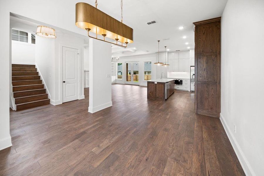 Spacious, unfurnished interior of a new home in , Tyler (Image 30).