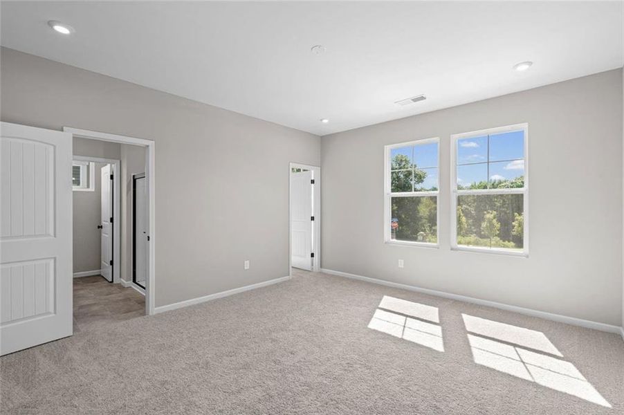 Spacious, unfurnished interior of a new home in Villas at Gold Creek, Dawsonville (Image 30). Spacious, unfurnished interior of a new home in Villas at Gold Creek, Dawsonville (Image 30).