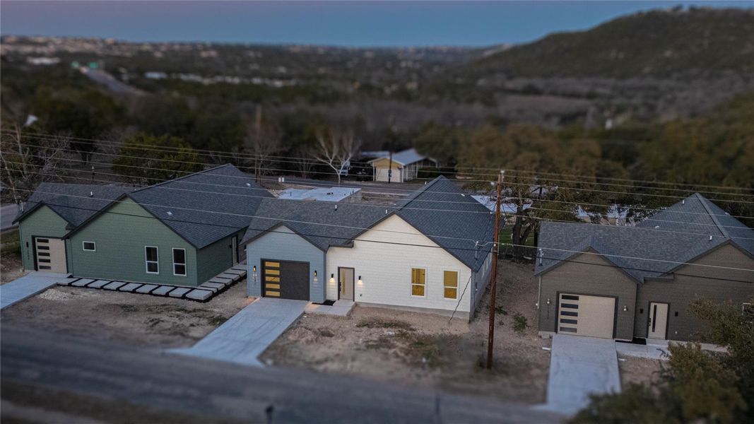 Aerial view of property and surrounding area