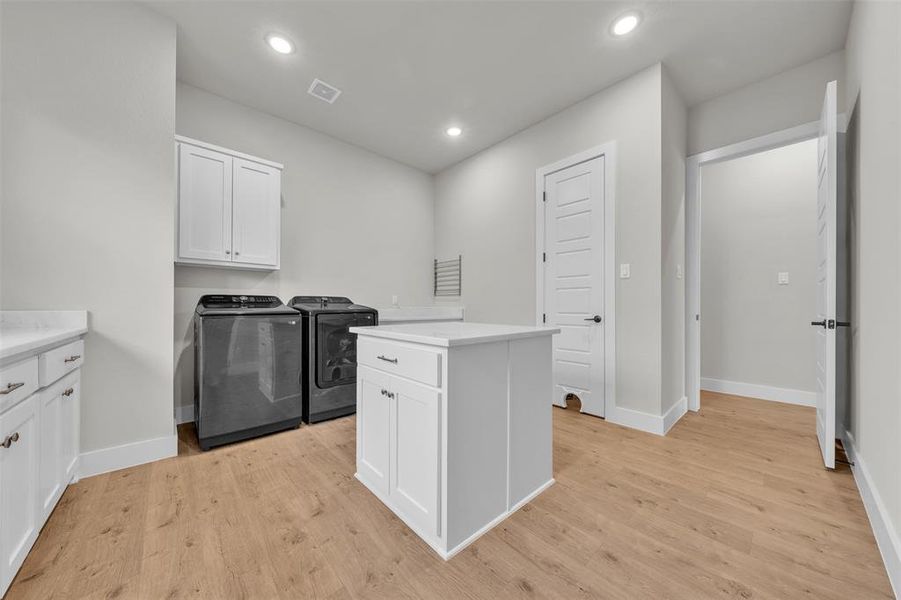 Laundry/Craft Room Laundry/Craft Room