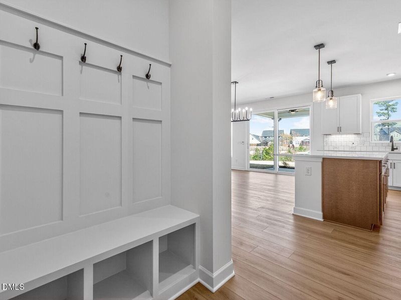 018-1280x960-drop-zone