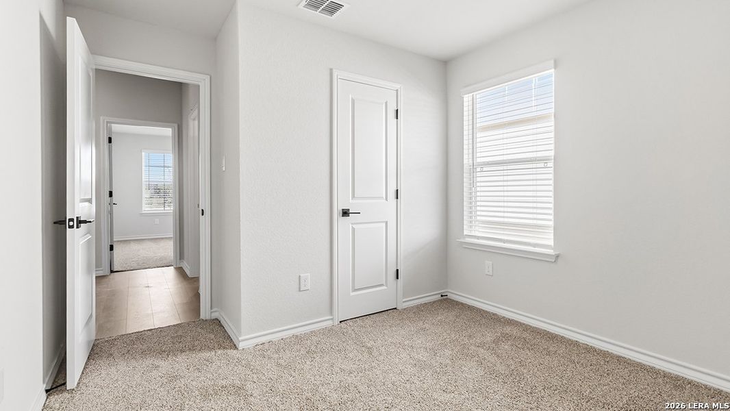 Spacious, unfurnished interior of a new home in The Birch at Spencer Ranch, Boerne (Image 25).