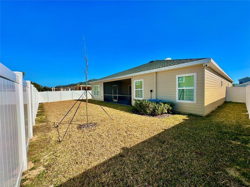 Exterior details and patio area of a home in Pioneer Ranch, Ocala (Image 30).