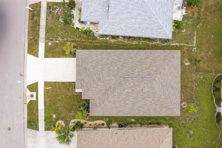 Exterior details and patio area of a home in , Port Charlotte (Image 28).