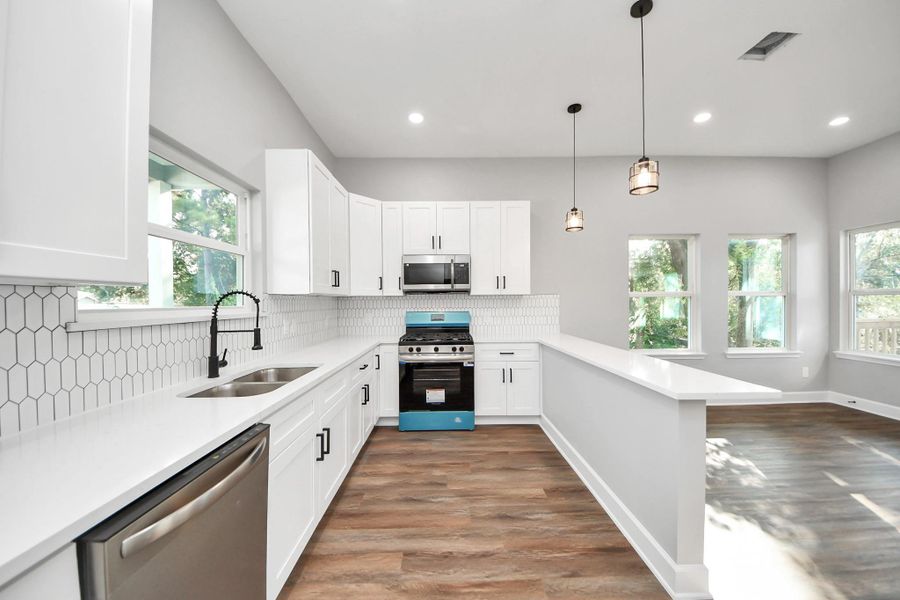 Furnished interior view inside a new home in , Houston (Image 16).