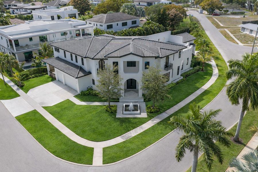 298 Backyard Pool 298 Backyard Pool