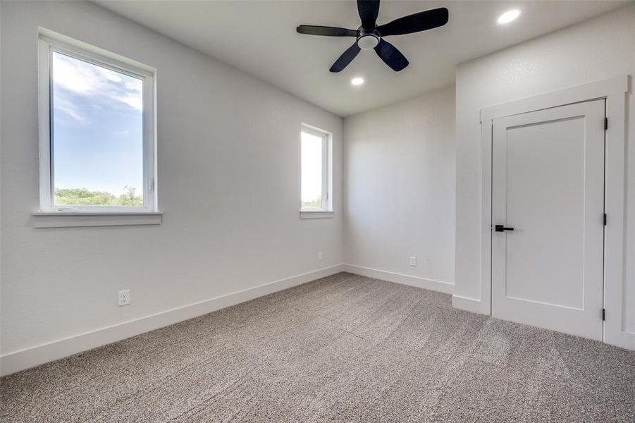 Spacious, unfurnished interior of a new home in , Bridgeport (Image 21).