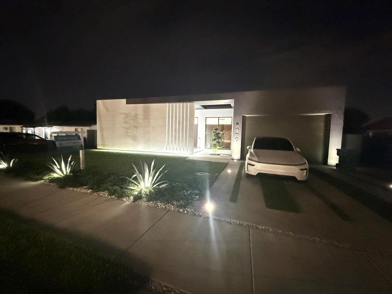 night photo front