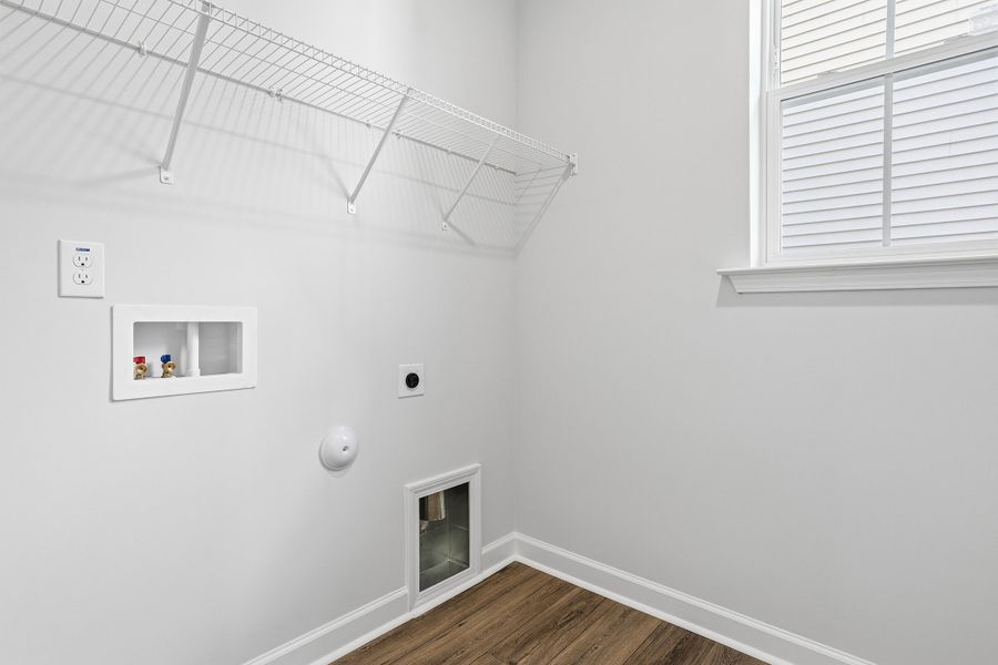 Spacious, unfurnished interior of a new home in Renaissance at White Oak, Garner (Image 25).