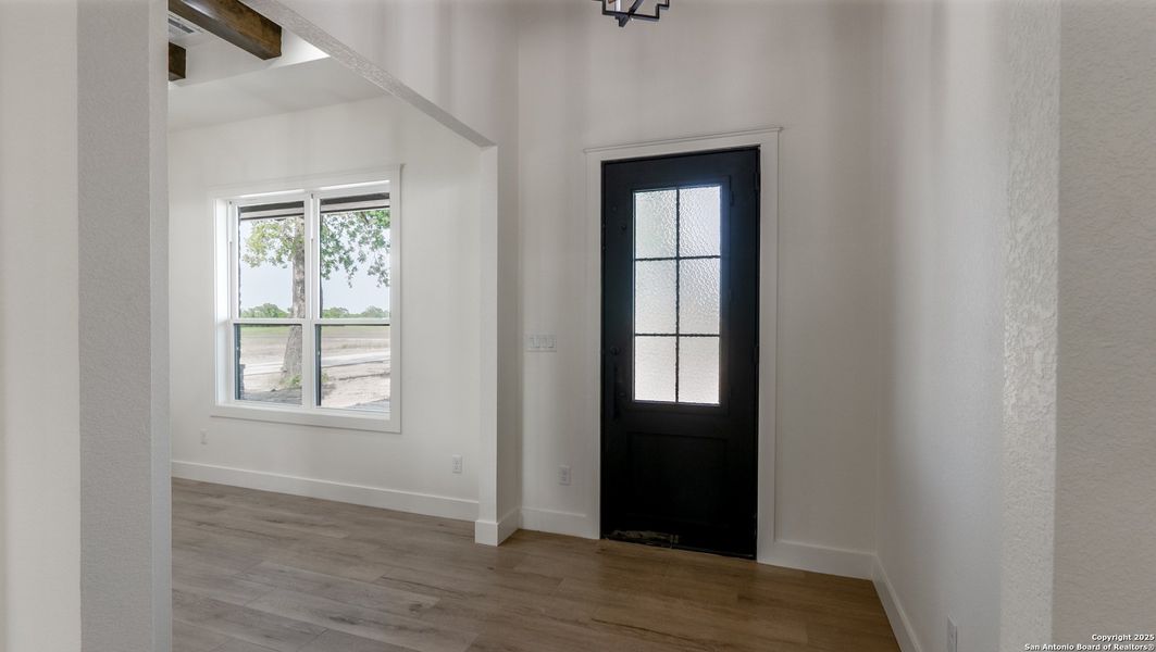 Spacious, unfurnished interior of a new home in , Iola (Image 20). Spacious, unfurnished interior of a new home in , Iola (Image 20).