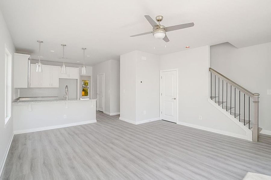 Spacious, unfurnished interior of a new home in , Fayetteville (Image 5).
