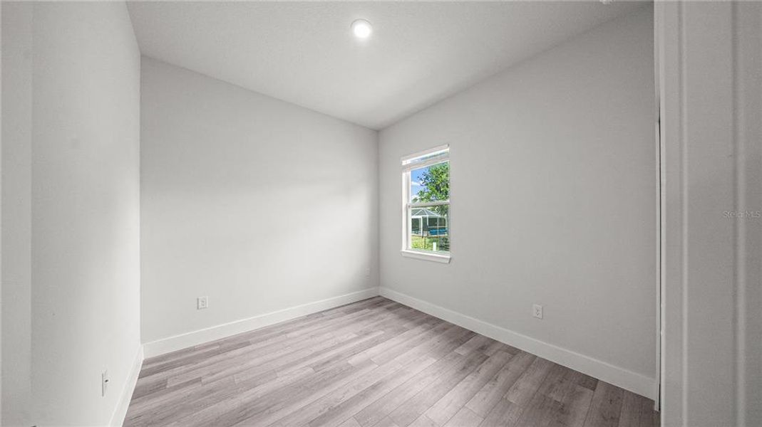 Spacious, unfurnished interior of a new home in , Port Charlotte (Image 22).