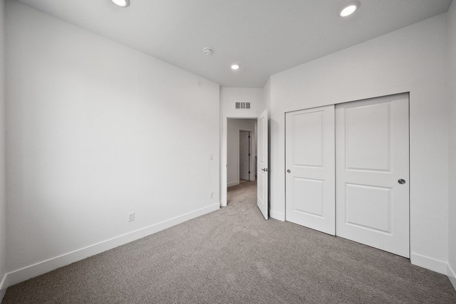 Spacious, unfurnished interior of a new home in Berkeley Villas, Denver (Image 26). Spacious, unfurnished interior of a new home in Berkeley Villas, Denver (Image 26).