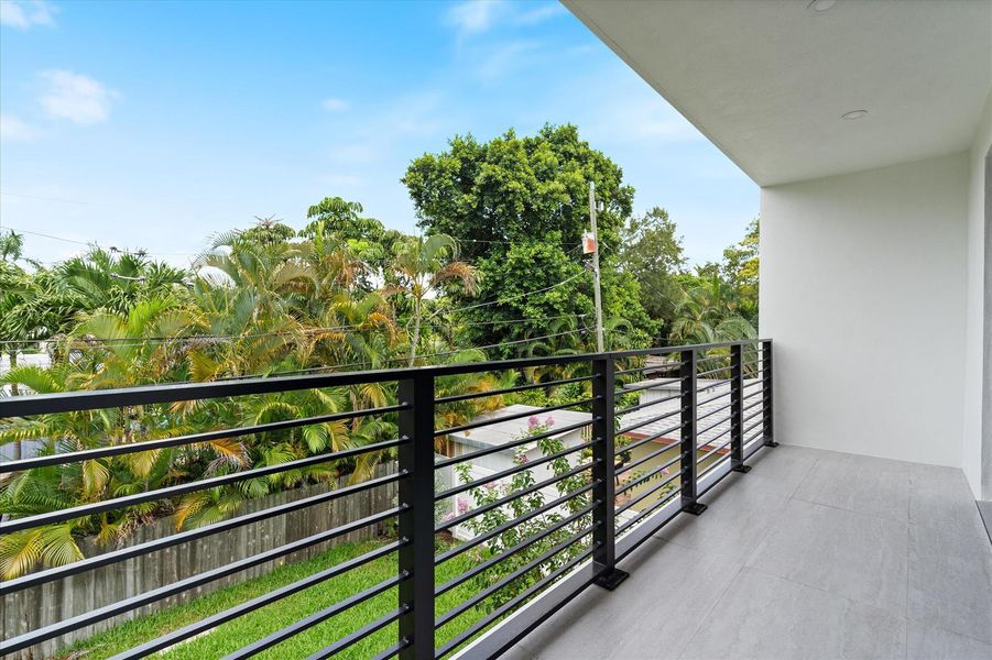 20-1131 NE 12th Ave Ft. Lauderdale, FL-1 20-1131 NE 12th Ave Ft. Lauderdale, FL-1