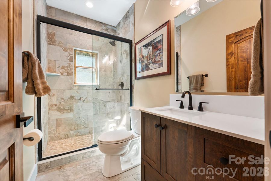 Furnished interior view inside a new home in , Waynesville (Image 10).