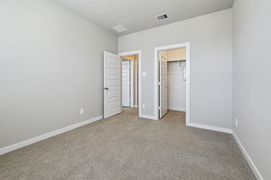 Photo is not of the actual home but is an inspirational photo of builder's model home and may depict options, furnishings, and/or decorator features that are not included. Photo is not of the actual home but is an inspirational photo of builder's model home and may depict options, furnishings, and/or decorator features that are not included.