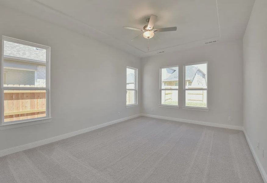 Plan 4117 primary bed - 9 of 16