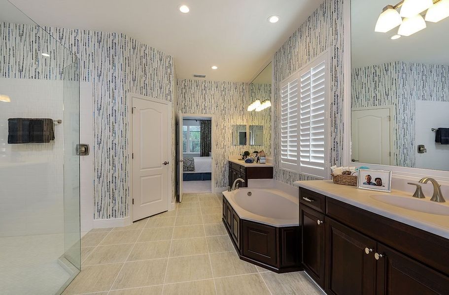 Representative furnished interior of a home built from the Kiawah 2 by Neal Communities in Grand Palm, Venice (Image 8).