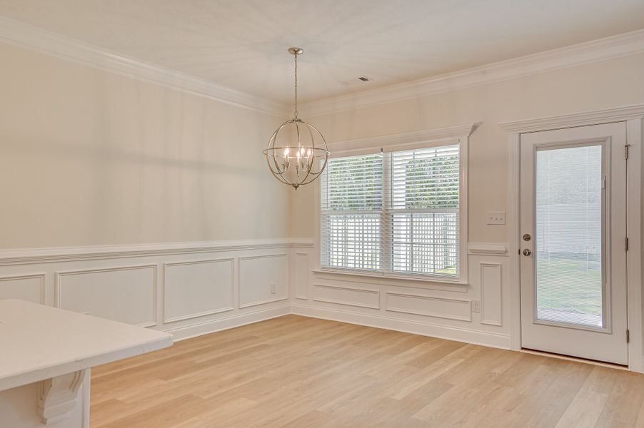 Spacious, unfurnished interior of a new home in The Sanctuary, Aiken (Image 13).