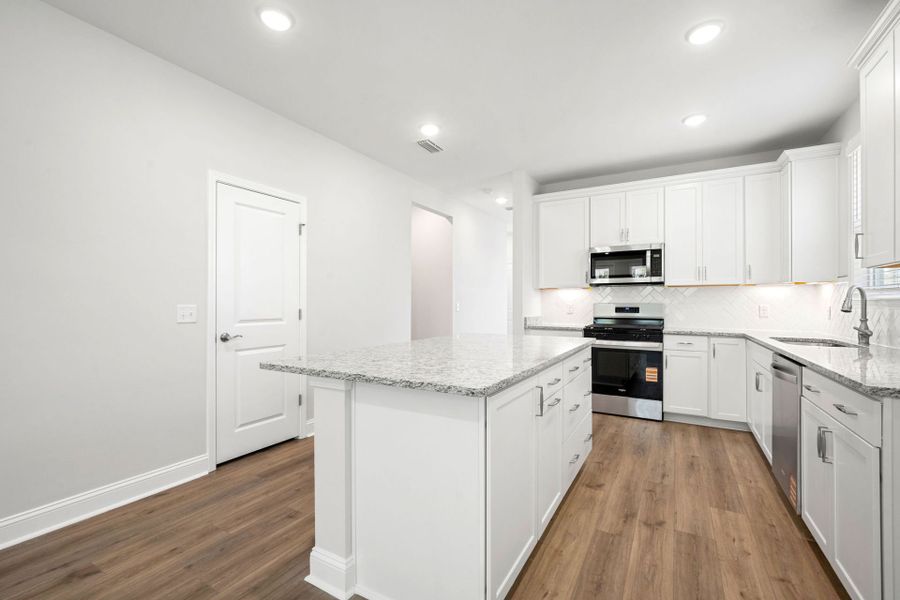 Furnished interior view inside a new home in Del Webb Savannah at Heartwood, Richmond Hill (Image 3).