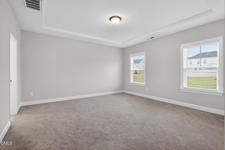 09_920_Jasper_Mine_Trl-Living_room-_018