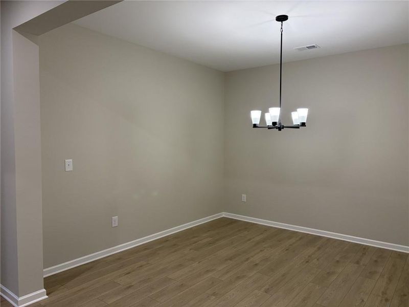 Spacious, unfurnished interior of a new home in Three Rivers, Rome (Image 3).