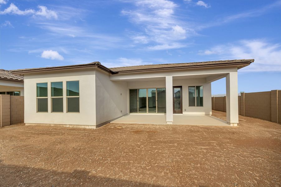 Exterior details and patio area of a home in Tavolo at Soleo, San Tan Valley (Image 4).