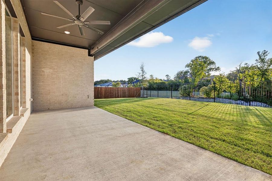 Exterior details and patio area of a home in The Grove, Fort Worth (Image 23).