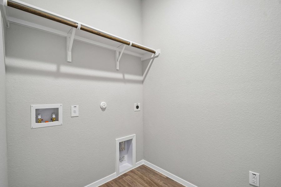 Spacious, unfurnished interior of a new home in Cascade, Liberty Hill (Image 23).