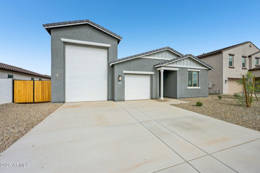 2-web-or-mls-W Cansados Rd-S1110-002