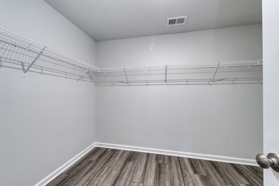 Spacious, unfurnished interior of a new home in Garden Grove, Conway (Image 25).